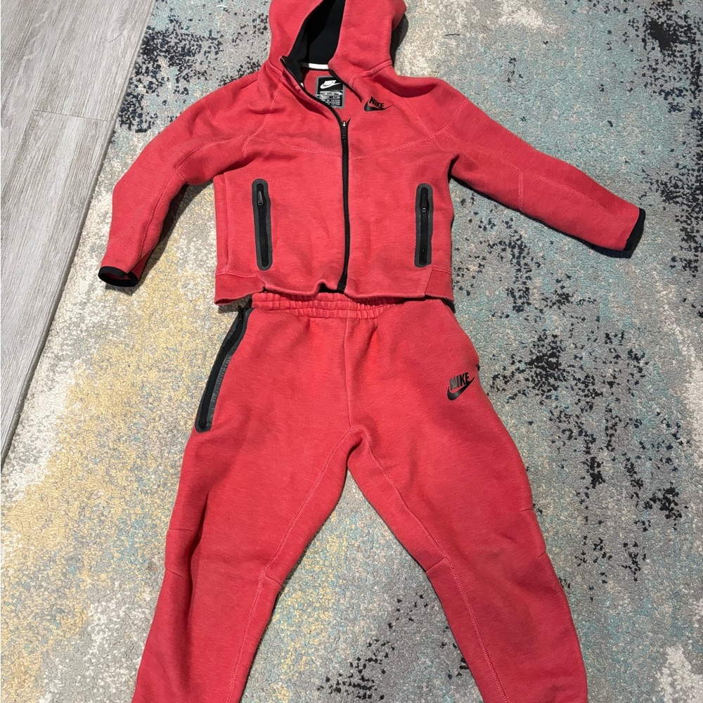 Nike Sportswear Tech Fleece full set